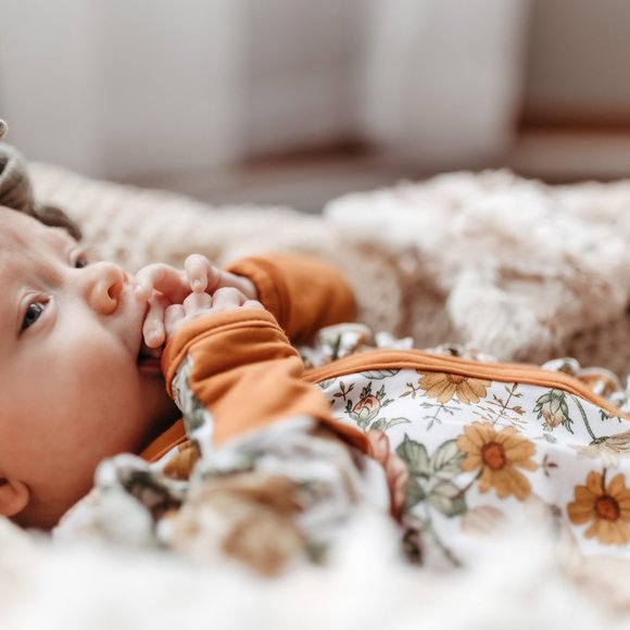 Infant Girls Floral Bamboo Sleepers/Rompers | 2 Way Zipper | Convertable Hands - Picture 3 of 6